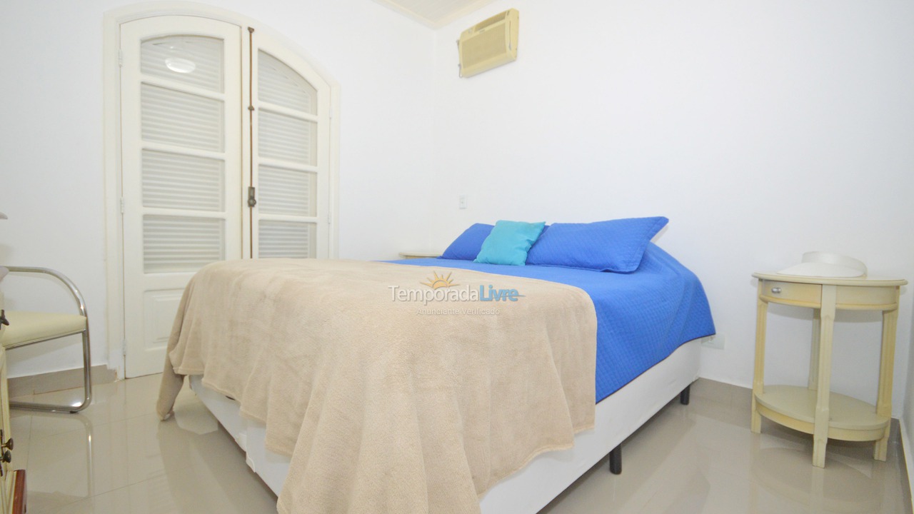 House for vacation rental in Guarujá (Jardim Acapulco)