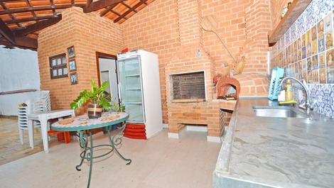 Beautiful House in Acapulco for 10 People with Pool, Barbecue and Wi-Fi