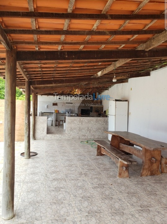 Casa para aluguel de temporada em Conde (Barra do Itariri Bahia)