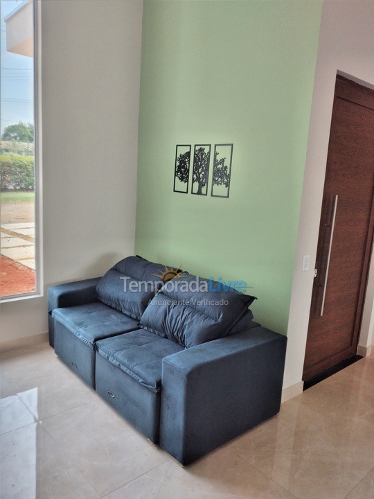 Casa para aluguel de temporada em Porangaba (Quadra)