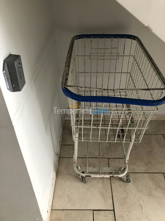 Apartamento para aluguel de temporada em Ubatuba (Praia Grande)