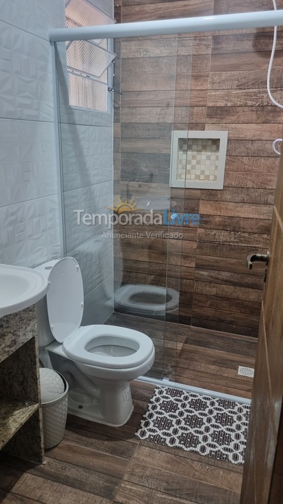 Casa para aluguel de temporada em Caraguatatuba (Martim de Sá)