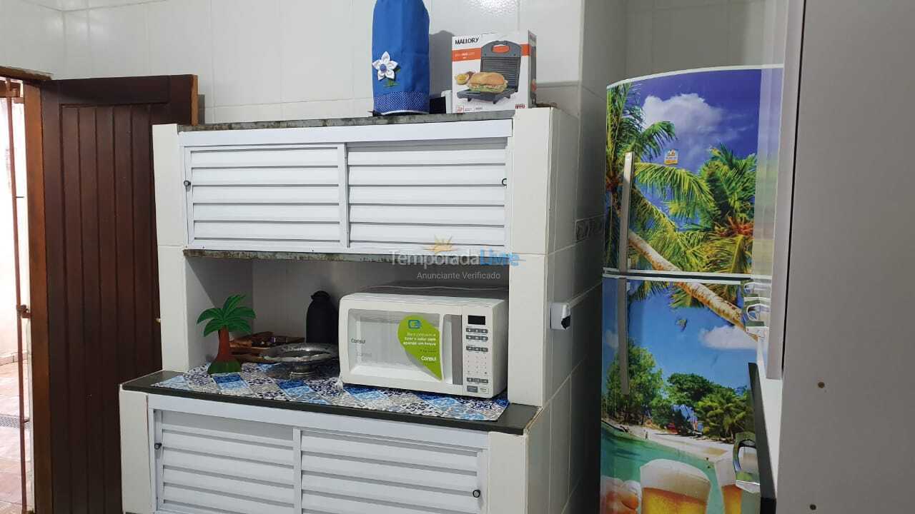 Casa para aluguel de temporada em Caraguatatuba (Martim de Sá)