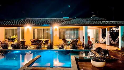 Excellent house 6/4 - Cond. Paradise - Close to the beach