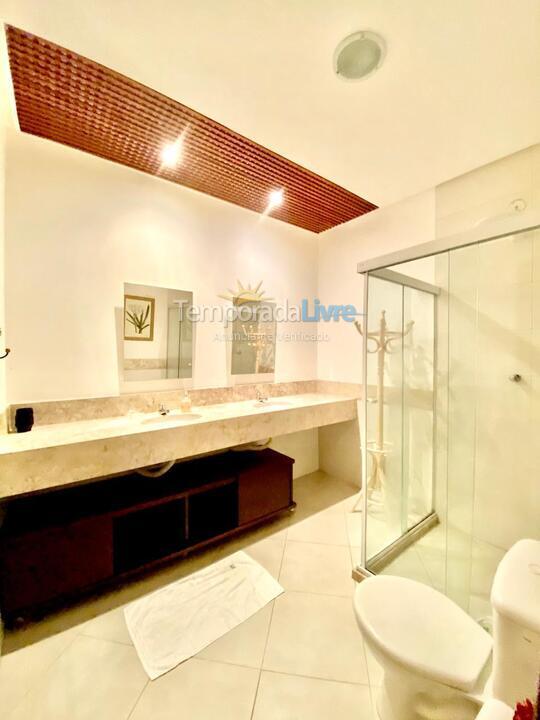 House for vacation rental in Camaçari (Praia de Guarajuba)