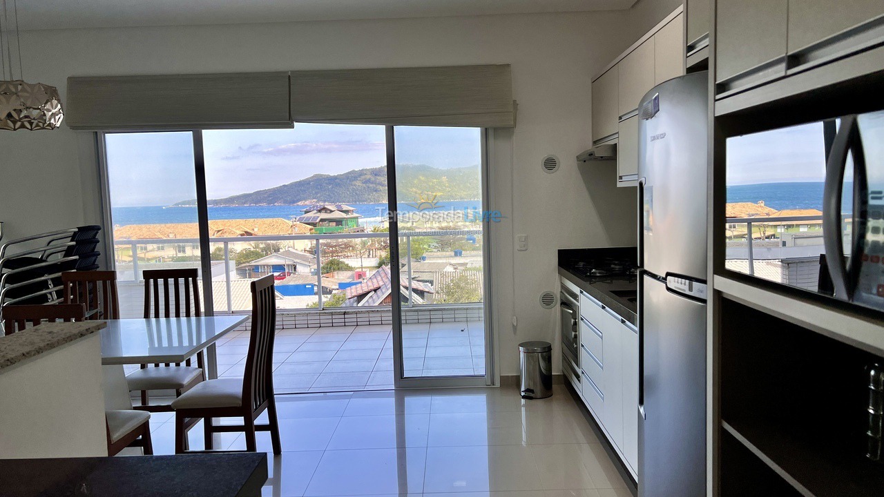 Apartamento para aluguel de temporada em Bombinhas (Canto Grande)