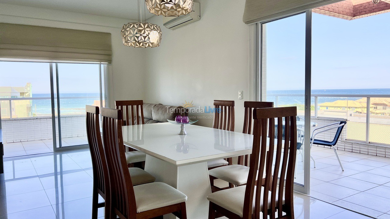 Apartamento para aluguel de temporada em Bombinhas (Canto Grande)