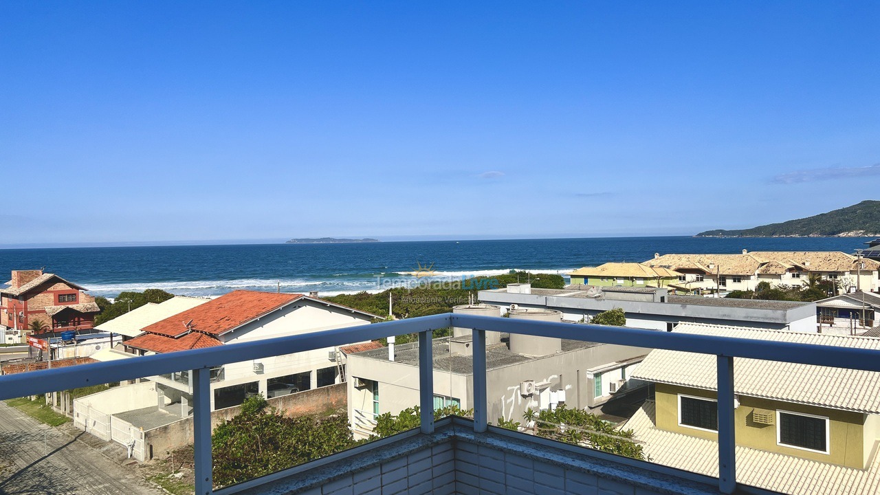 Apartamento para aluguel de temporada em Bombinhas (Canto Grande)