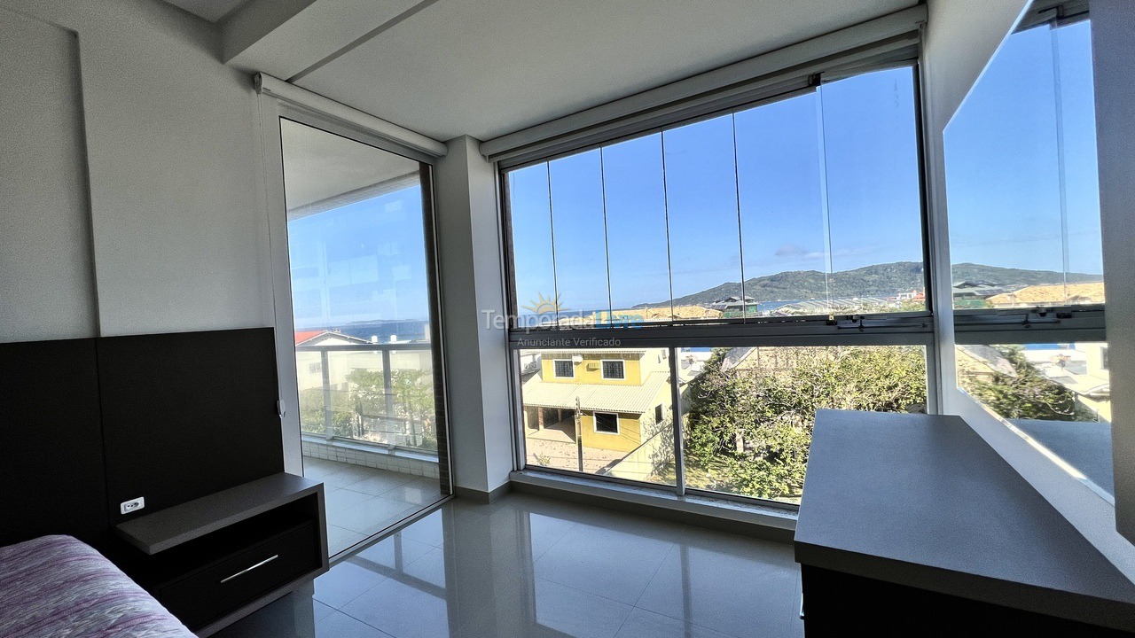 Apartamento para aluguel de temporada em Bombinhas (Canto Grande)