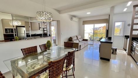 HERMOSO APARTAMENTO A 80 METROS DE LA PLAYA