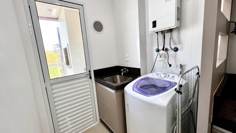 HERMOSO APARTAMENTO A 80 METROS DE LA PLAYA