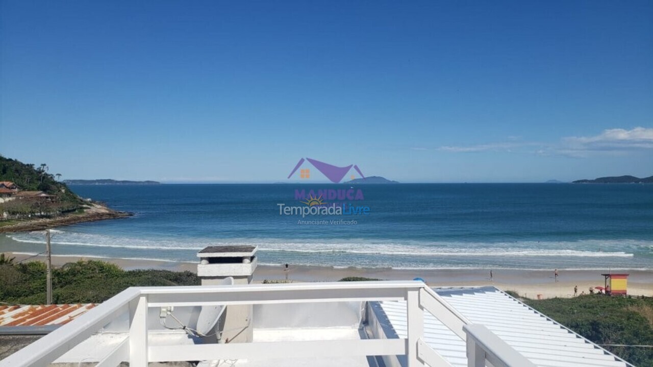 Casa para alquiler de vacaciones em Bombinhas (Praia de Quatro Ilhas)