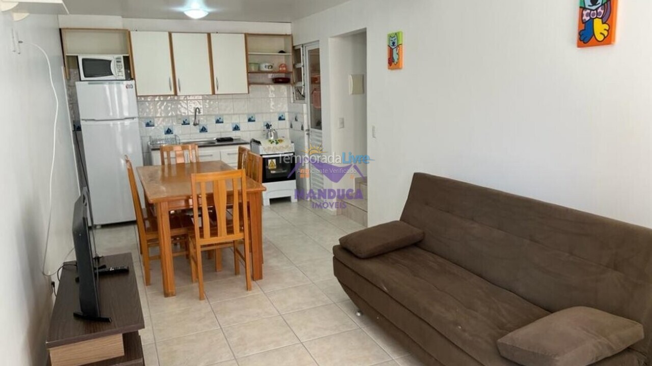 Casa para alquiler de vacaciones em Bombinhas (Praia de Quatro Ilhas)