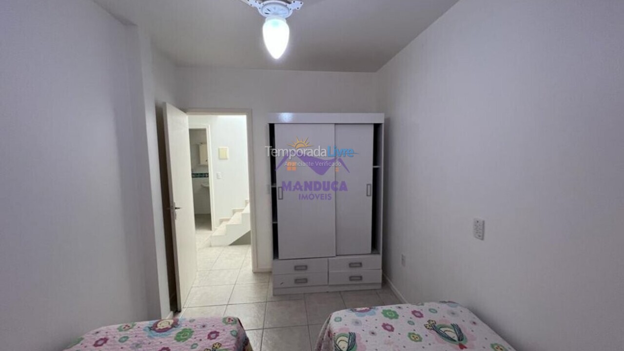 Casa para alquiler de vacaciones em Bombinhas (Praia de Quatro Ilhas)