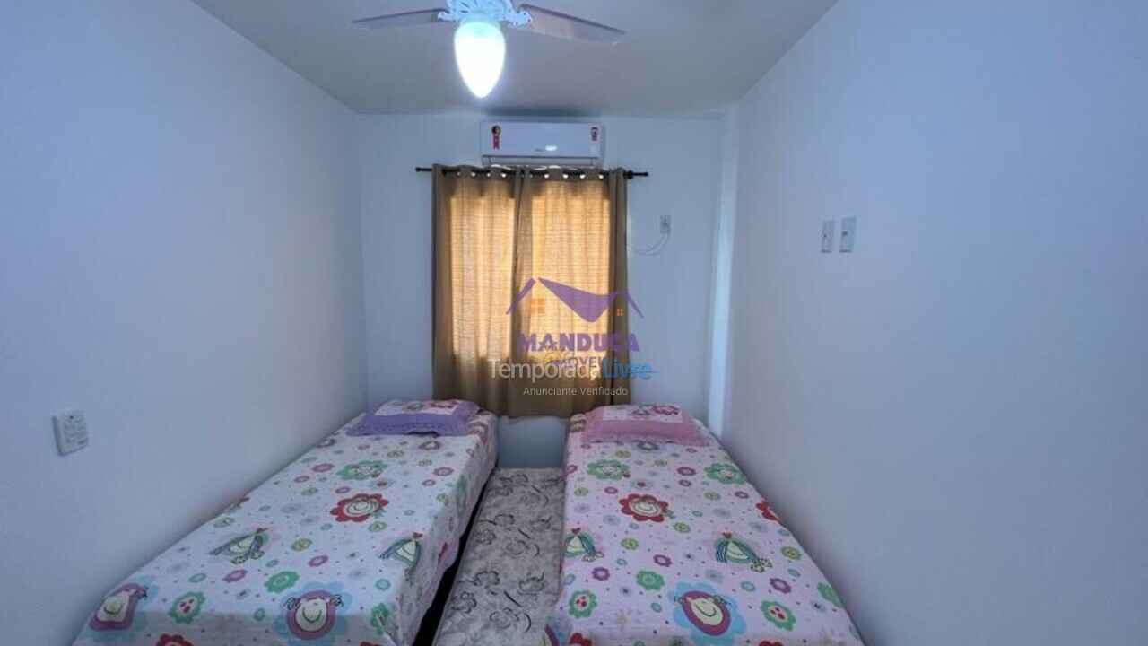 Casa para alquiler de vacaciones em Bombinhas (Praia de Quatro Ilhas)