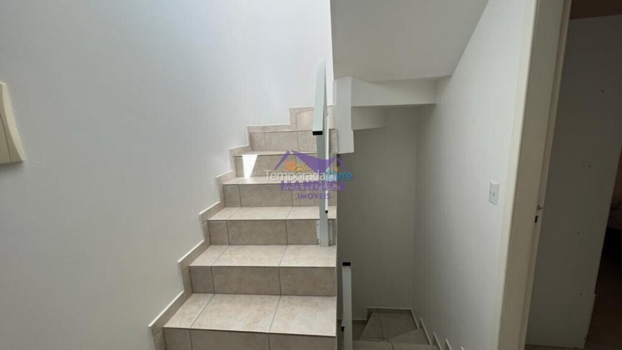 Casa para alquiler de vacaciones em Bombinhas (Praia de Quatro Ilhas)