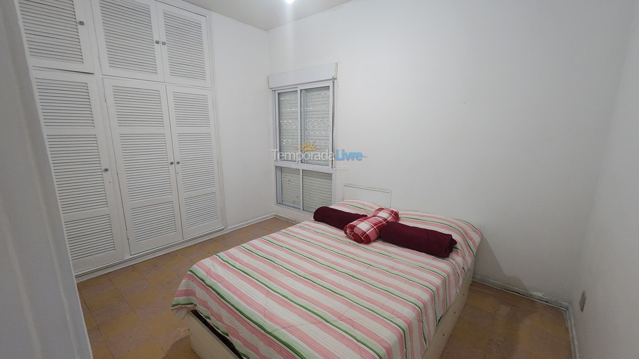 Apartamento para aluguel de temporada em Guarujá (Pitangueiras)