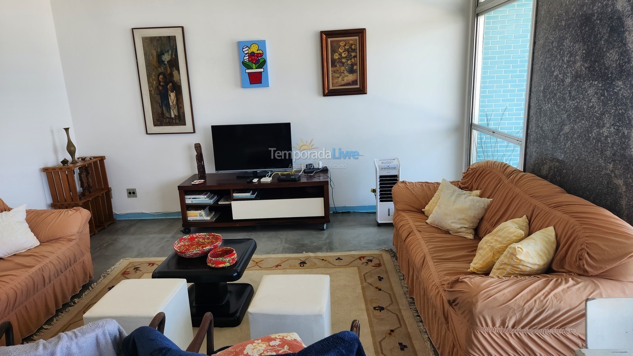Apartamento para aluguel de temporada em Guarujá (Pitangueiras)