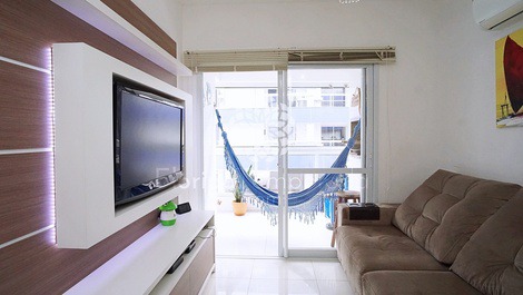 Apartamento completo, com piscina e perto da praia