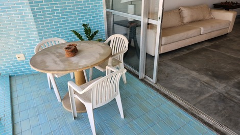 APARTAMENTO 4 QUARTOS FRENTE AO MAR PITANGUEIRAS, 10 PESSOAS, WIFI