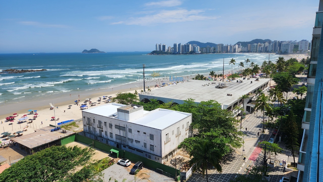 Apartamento para aluguel de temporada em Guarujá (Pitangueiras)