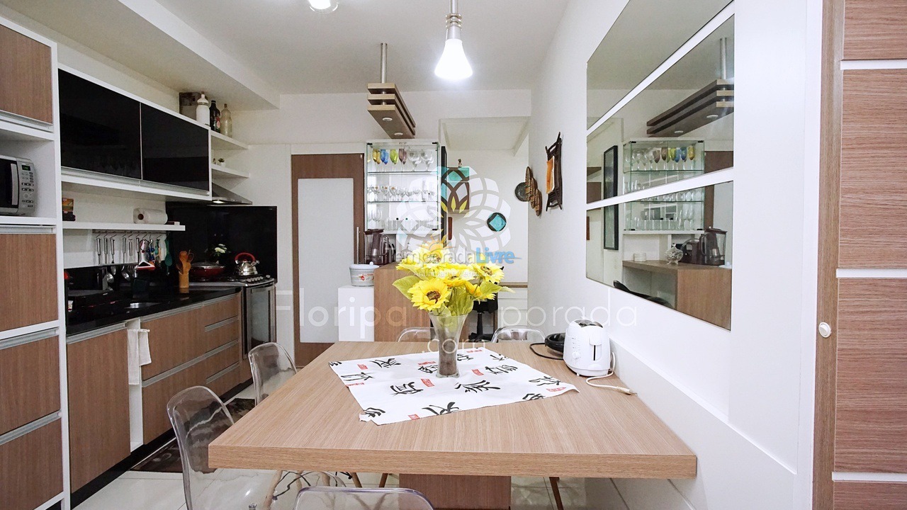 Apartamento para aluguel de temporada em Florianopolis (Praia dos Ingleses)