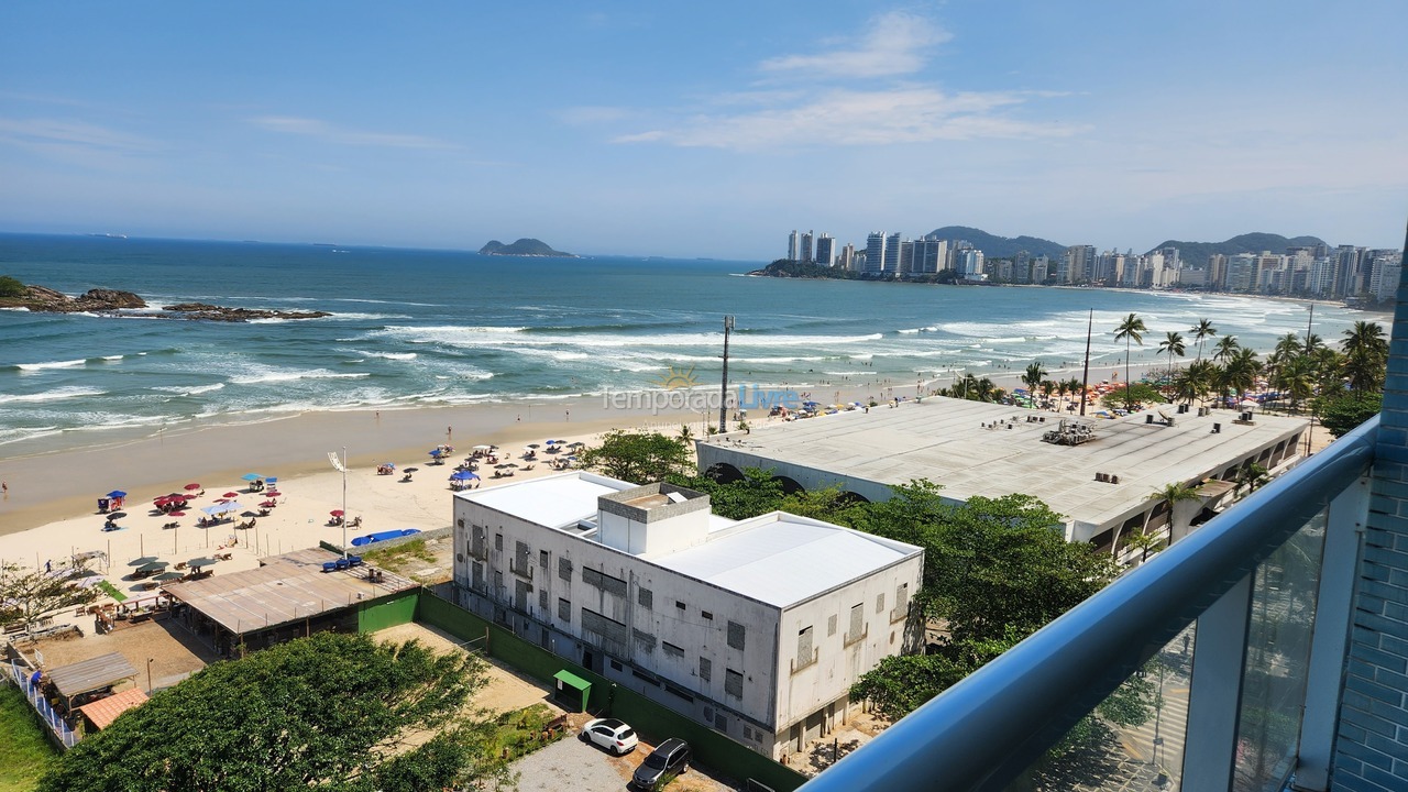 Apartamento para aluguel de temporada em Guarujá (Pitangueiras)