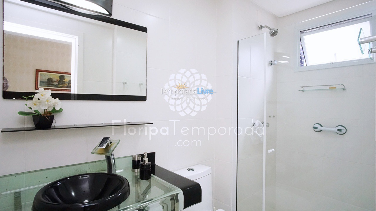 Apartamento para aluguel de temporada em Florianopolis (Praia dos Ingleses)