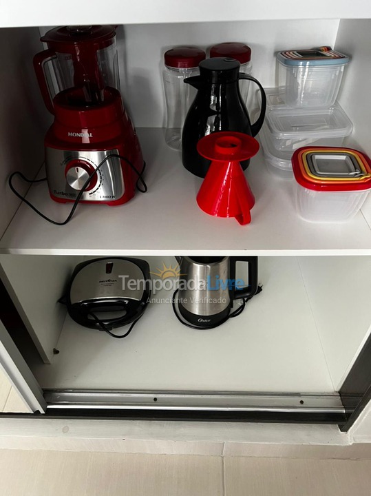 Apartamento para aluguel de temporada em Guarujá (Pitangueiras)