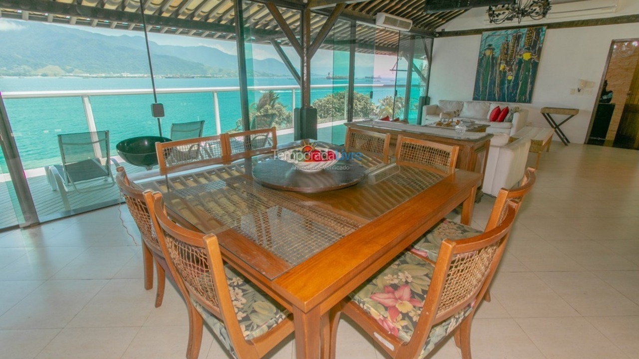 Casa para alquiler de vacaciones em Ilhabela (Barra Velha)