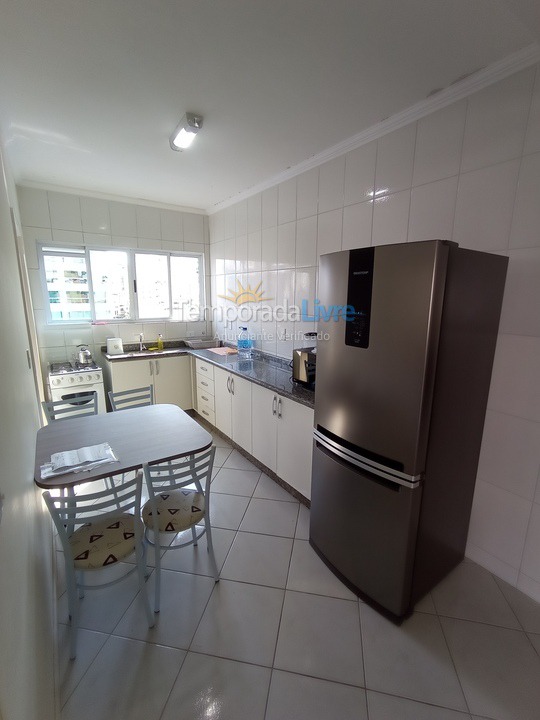 Apartamento para alquiler de vacaciones em Itapema (Meia Praia)