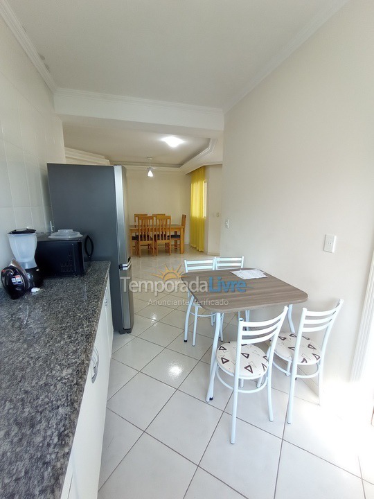 Apartamento para alquiler de vacaciones em Itapema (Meia Praia)