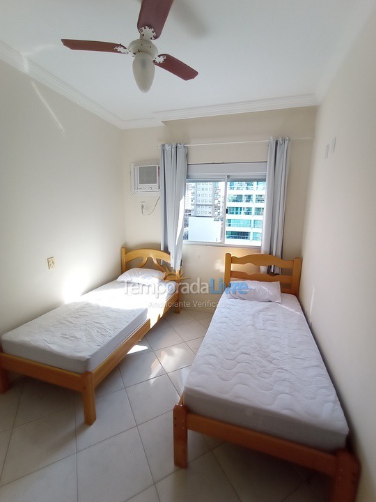 Apartamento para alquiler de vacaciones em Itapema (Meia Praia)