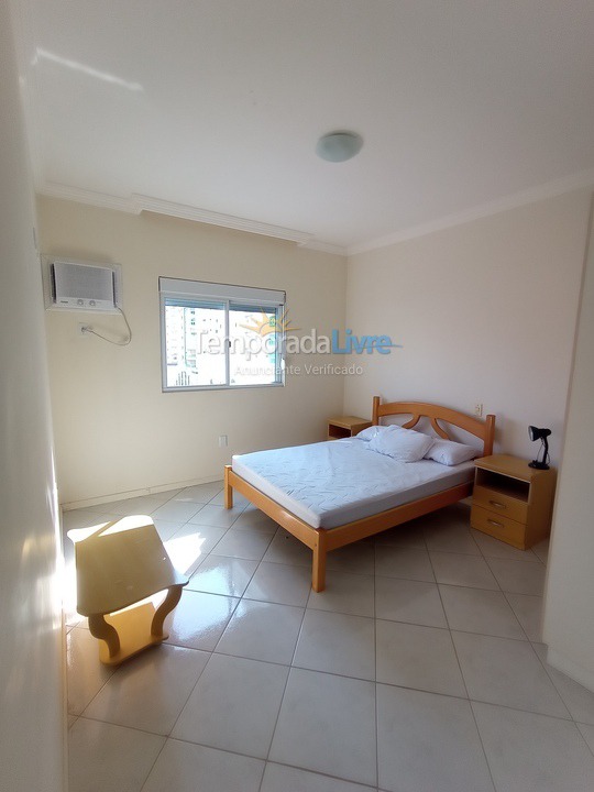 Apartamento para alquiler de vacaciones em Itapema (Meia Praia)