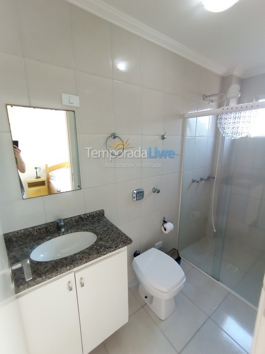 Apartamento para alquiler de vacaciones em Itapema (Meia Praia)