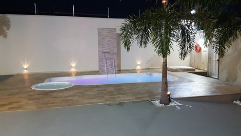 Casa agradável com piscina