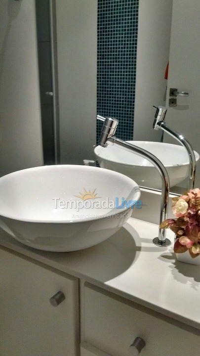 Apartment for vacation rental in Guarujá (Enseada)