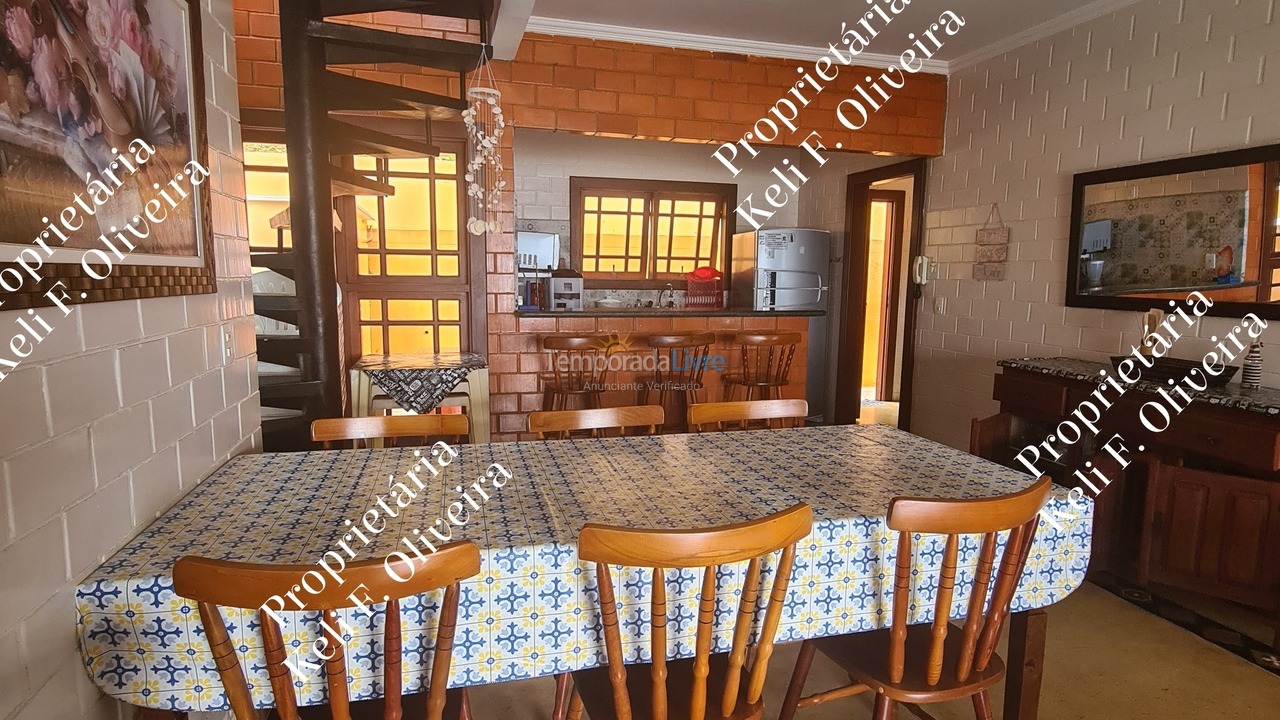 Casa para aluguel de temporada em Ubatuba (Praia do Tenório)