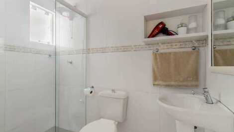 Self Check-In, Wi-Fi, Air, 2 Garages Home Office, comfort and security