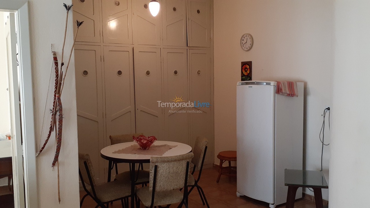 Apartment for vacation rental in Guarujá (Pitangueiras)