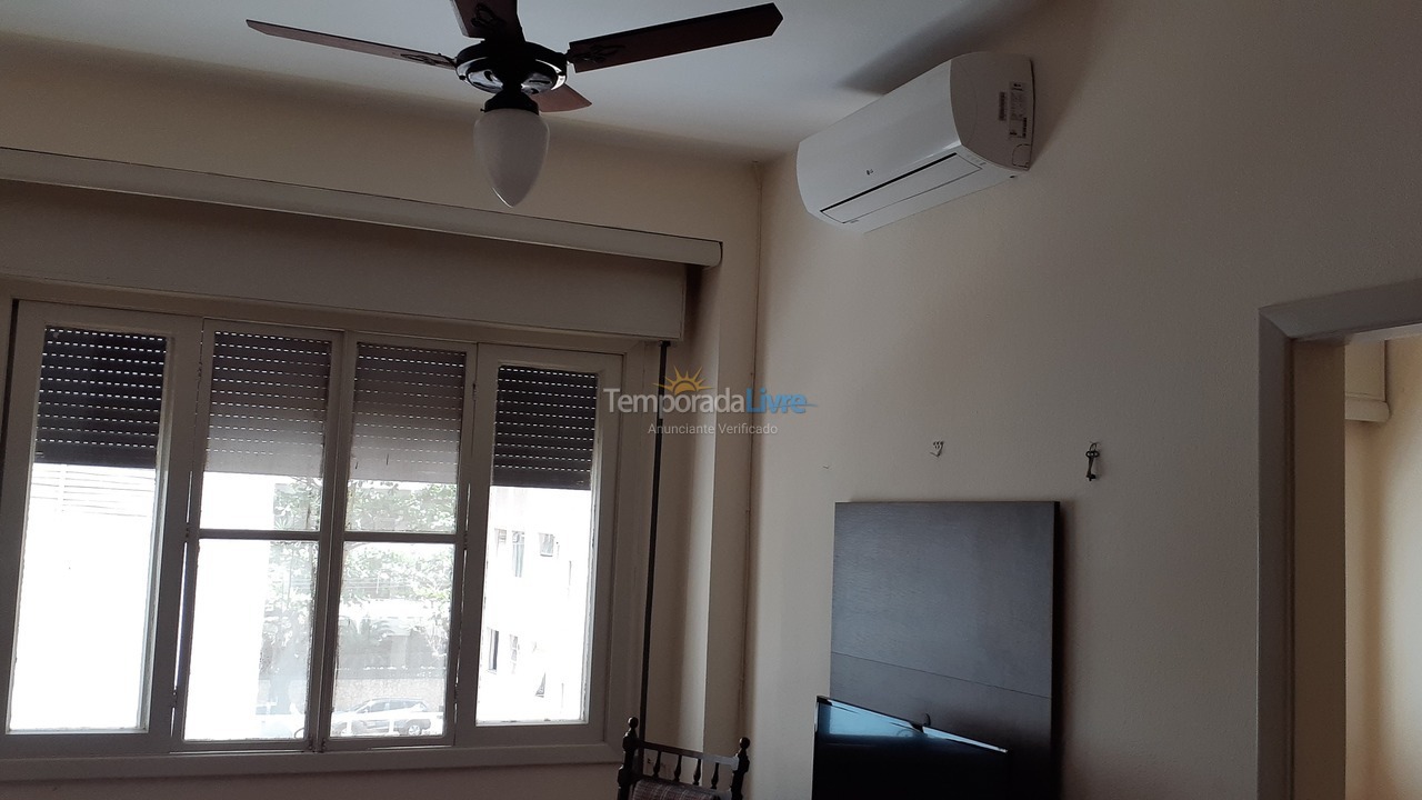 Apartment for vacation rental in Guarujá (Pitangueiras)