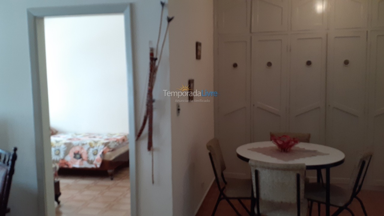 Apartment for vacation rental in Guarujá (Pitangueiras)