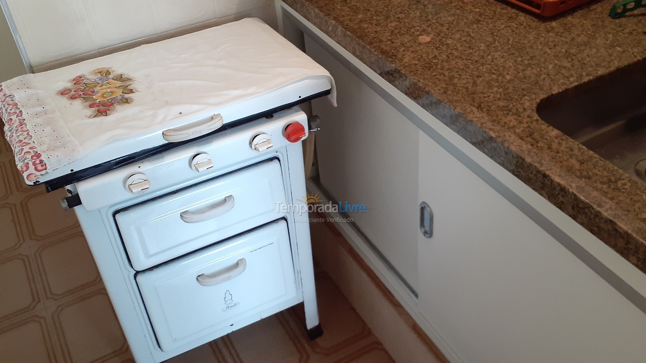 Apartment for vacation rental in Guarujá (Pitangueiras)