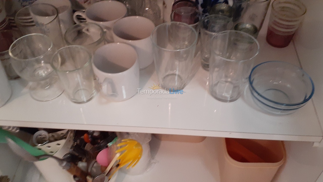 Apartment for vacation rental in Guarujá (Pitangueiras)