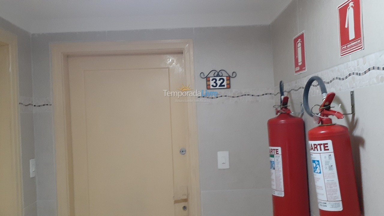 Apartment for vacation rental in Guarujá (Pitangueiras)