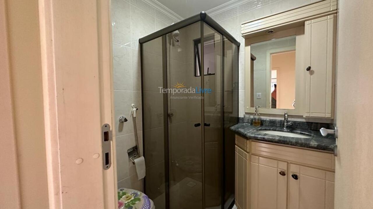 Apartment for vacation rental in Itapema (Meia Praia)