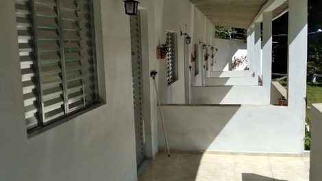 Suítes com 16m2 para até 3 pessoas