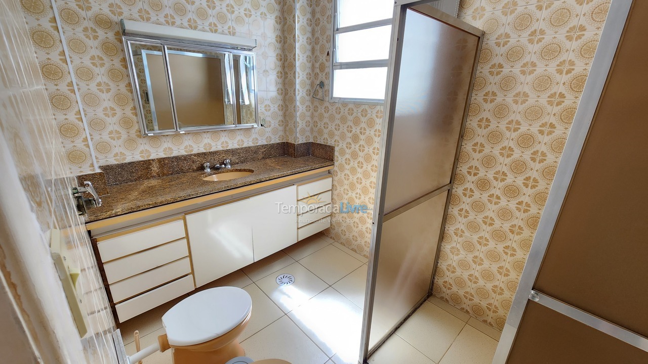 Apartment for vacation rental in Guarujá (Pitangueiras)