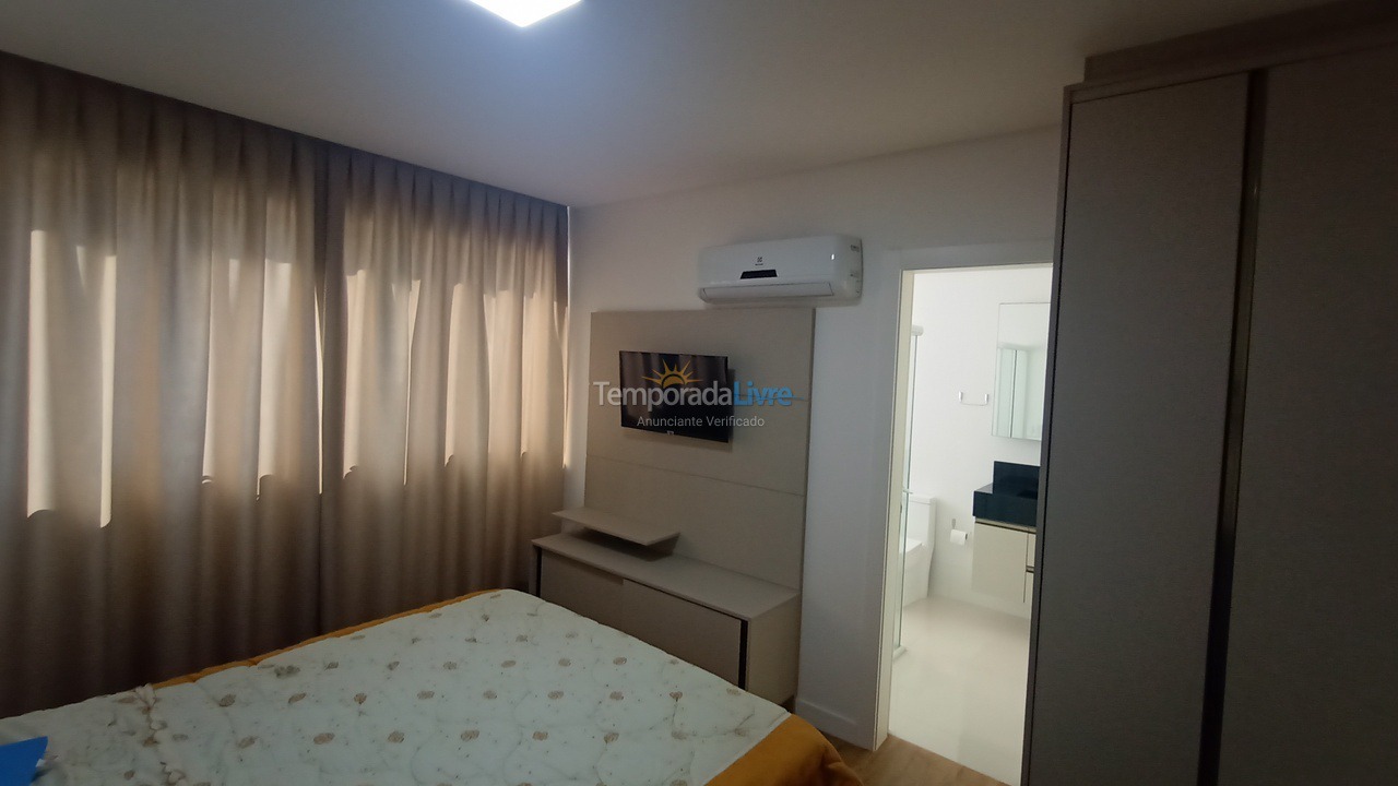 Apartamento para aluguel de temporada em Itapema (Meia Praia)
