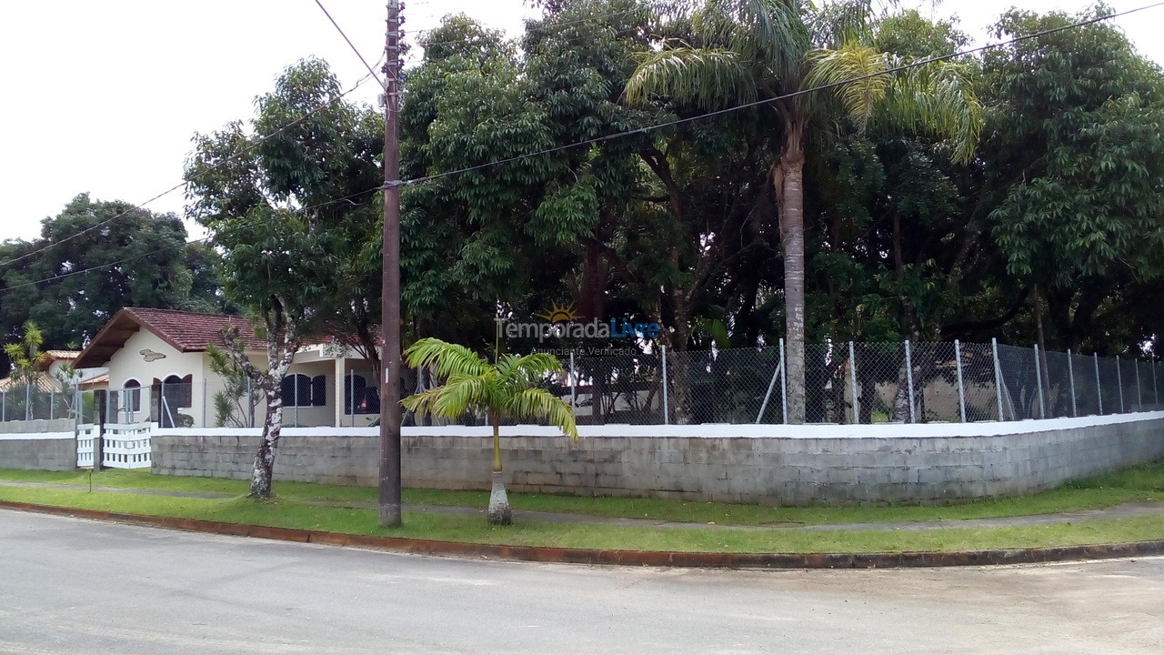 Granja para alquiler de vacaciones em Peruíbe (Ruinas do Abarebebê)
